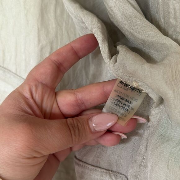 Gray silk top - Picture 5 of 5